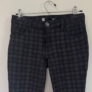 Kut from the Kloth - Donna Ankle Skinny - black & grey plaid, size 0